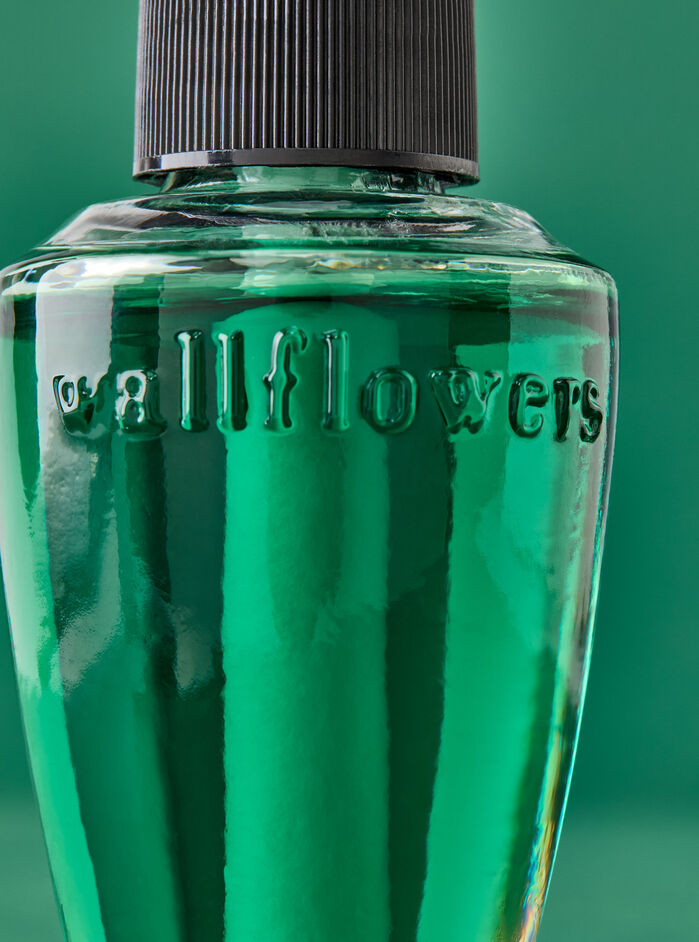 Holiday Wrapping Party Home Fragrance/Home & Car Air fresheners/Wallflowers refill Bath & Body Works