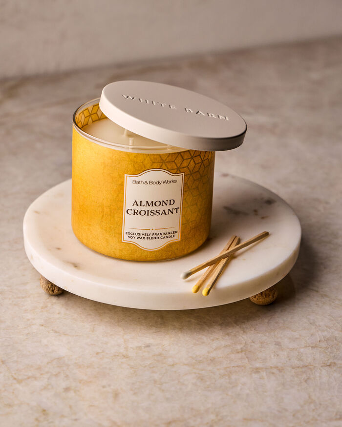 Almond Croissant CANDELE/Tutte le Candele/Candela a Tre Stoppini Bath & Body Works