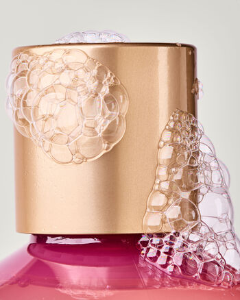 Inspire Love: Rose + Vanilla Body care/Bath & Shower/Body wash & Shower gel Bath & Body Works3