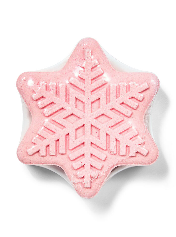 Strawberry Snowflakes Body care/Featuring/Travel size Bath & Body Works