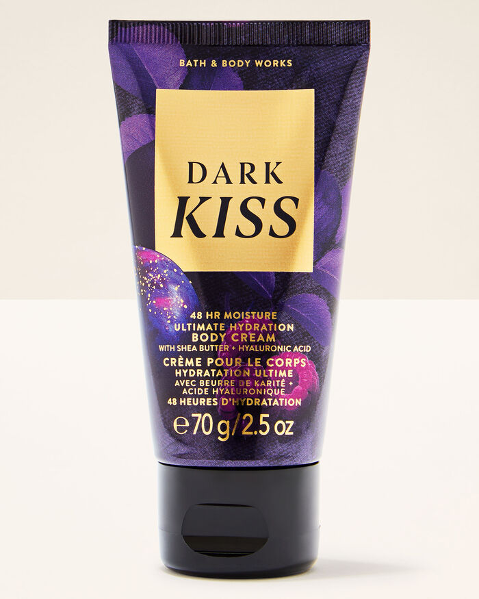 Dark Kiss Body care/Featuring/Travel size Bath & Body Works