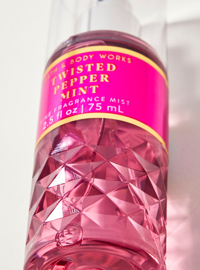 Twisted Peppermint Body care/Featuring/Travel size Bath & Body Works