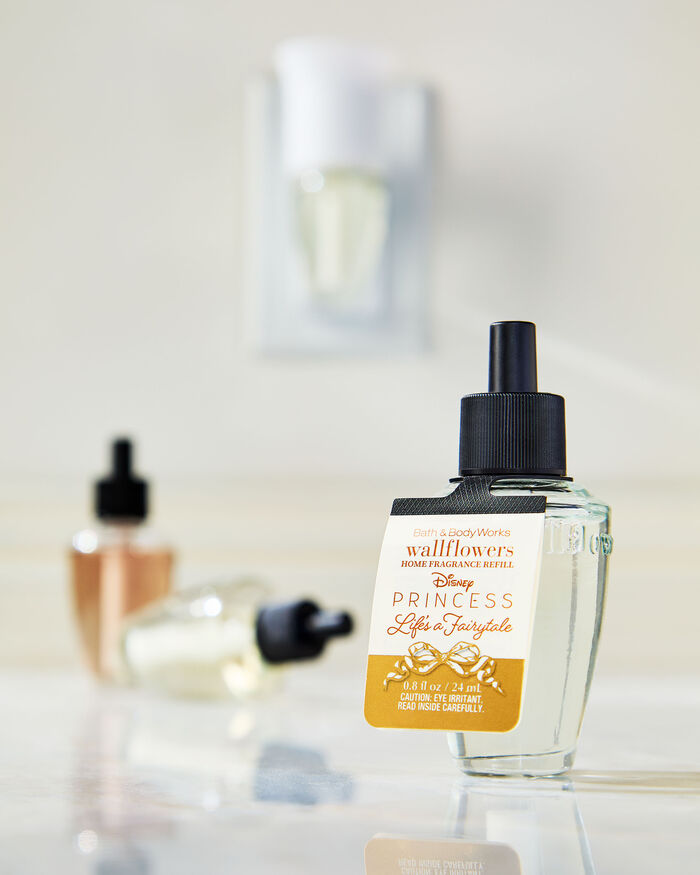 Life's a Fairytale Home Fragrance/Home & Car Air fresheners/Wallflowers refill Bath & Body Works