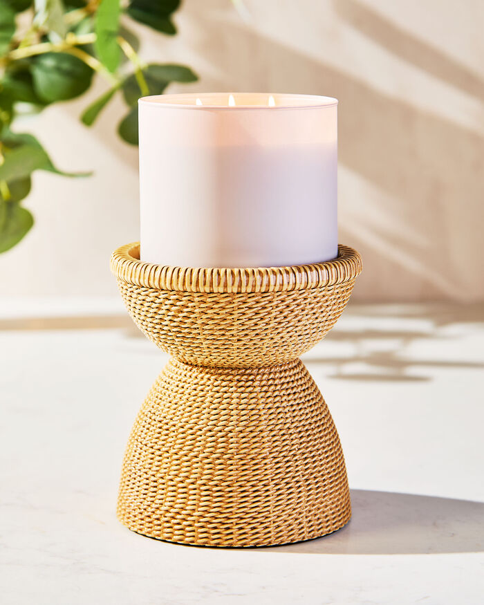 Piedistallo con motivo intrecciato CANDELE/Tutte le Candele Bath & Body Works