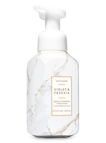 Violet & Freesia SAPONI E IGIENIZZANTI MANI/VEDI TUTTI SAPONI E IGIENIZZANTI MANI Bath & Body Works1