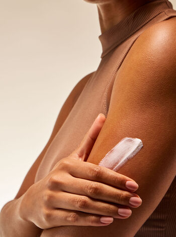 Pure Wonder Body care/Moisturizers/Body cream Bath & Body Works3