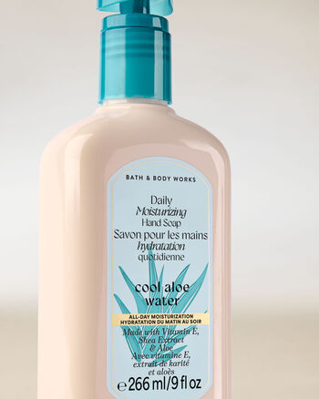 Cool Aloe Water SAPONI E IGIENIZZANTI MANI/IN EVIDENZA/Gentle & Clean Hand Soaps Bath & Body Works2