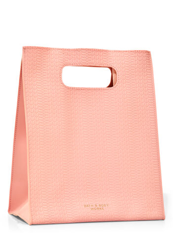 Knit-Inspired Fuori Catalogo Bath & Body Works1