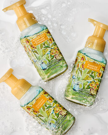Sunshine & Lemons Hand Soaps & Sanitizers/Hand soaps/Foam soaps Bath & Body Works3