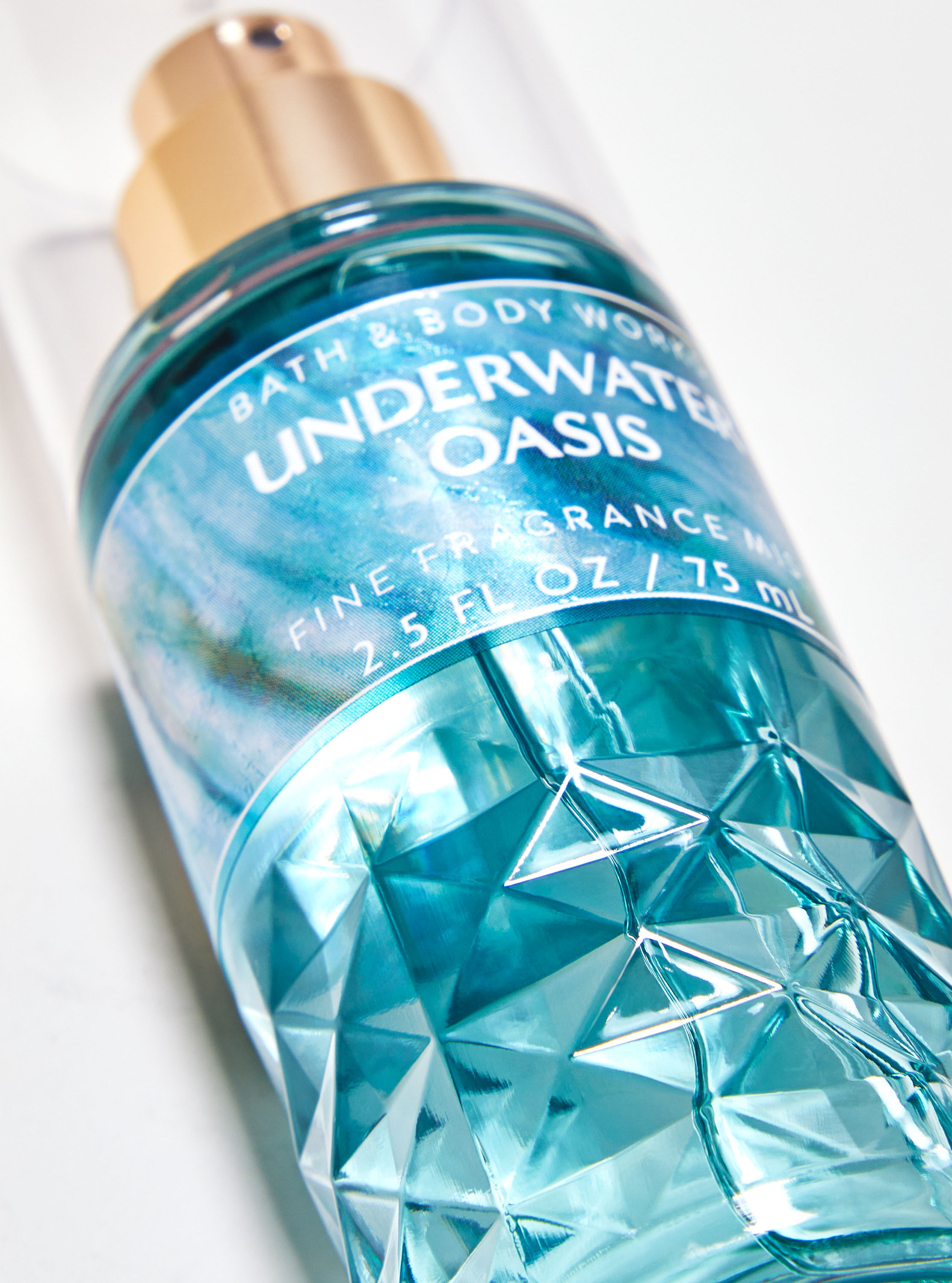 Underwater oasis fine fragrance mist best sale