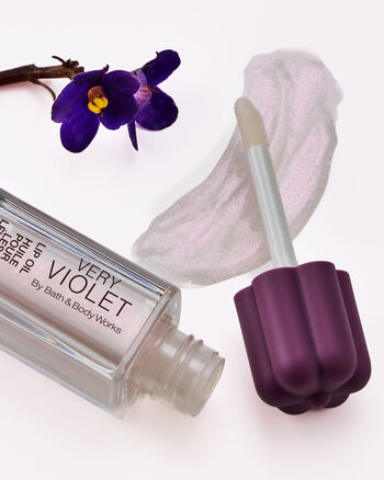 Very Violet Body care/Moisturizers/Body oil Bath & Body Works2