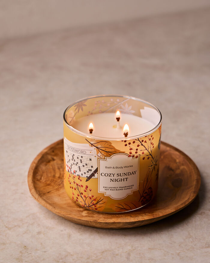 Cozy Sunday Night CANDELE/Tutte le Candele/Candela a Tre Stoppini Bath & Body Works