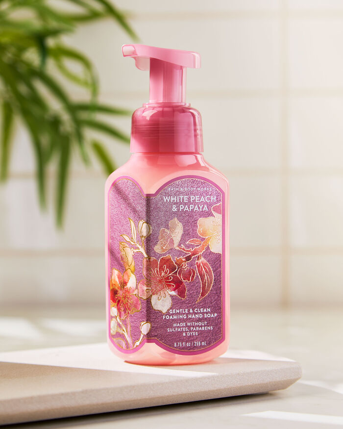White Peach & Papaya Hand Soaps & Sanitizers/Hand soaps/Foam soaps Bath & Body Works