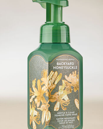 Backyard Honeysuckle Hand Soaps & Sanitizers/Hand soaps/Foam soaps Bath & Body Works2
