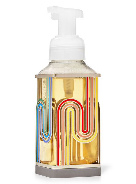 Righe ondulate idee regalo in evidenza love always wins Bath & Body Works